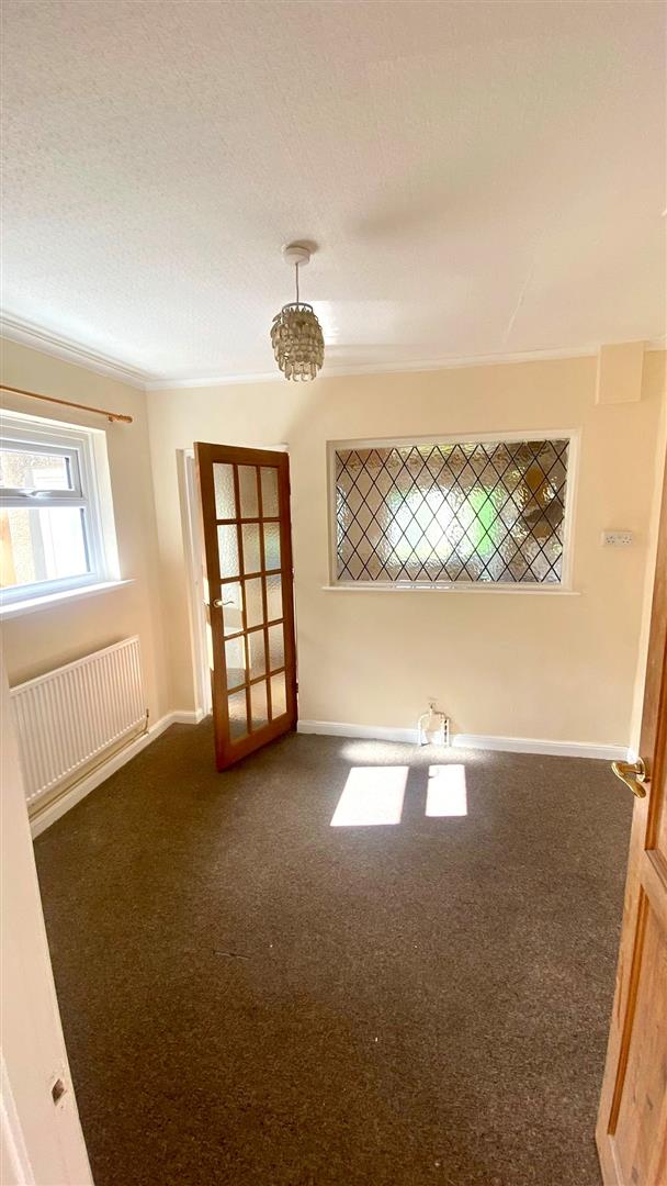 10 Taylor Road, Litchard, Bridgend County Borough, CF31 1PP